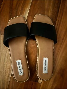 Steve Madden Black Slide Sandals
